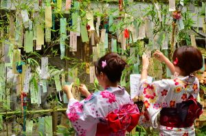 Lễ Thất Tịch là gì? Gợi ý buổi hẹn lãng mạn ngày 7/7 tại Tenku tầng 67
